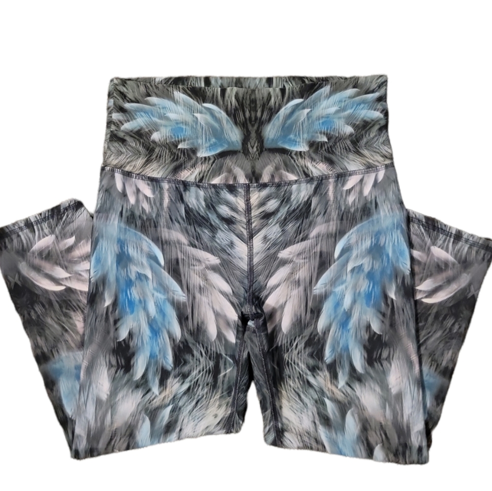 EVCR Evolution and Creation blue black white feather 7/8 legging Large workout